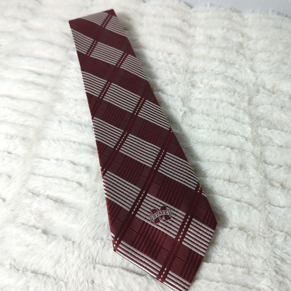 Eagles Wings Men's Mississippi State Maroon Stripped Neck Tie